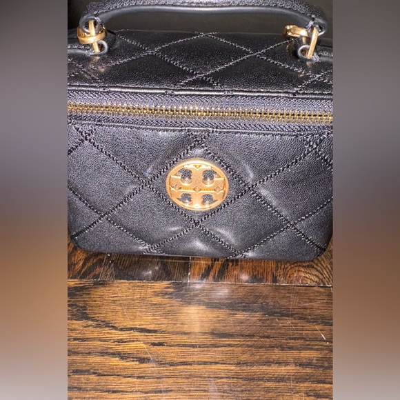 Tory Burch Willa Mini Vanity Bag Quilted Crossbody Shoulder Black Leather NWT - Picture 2 of 15